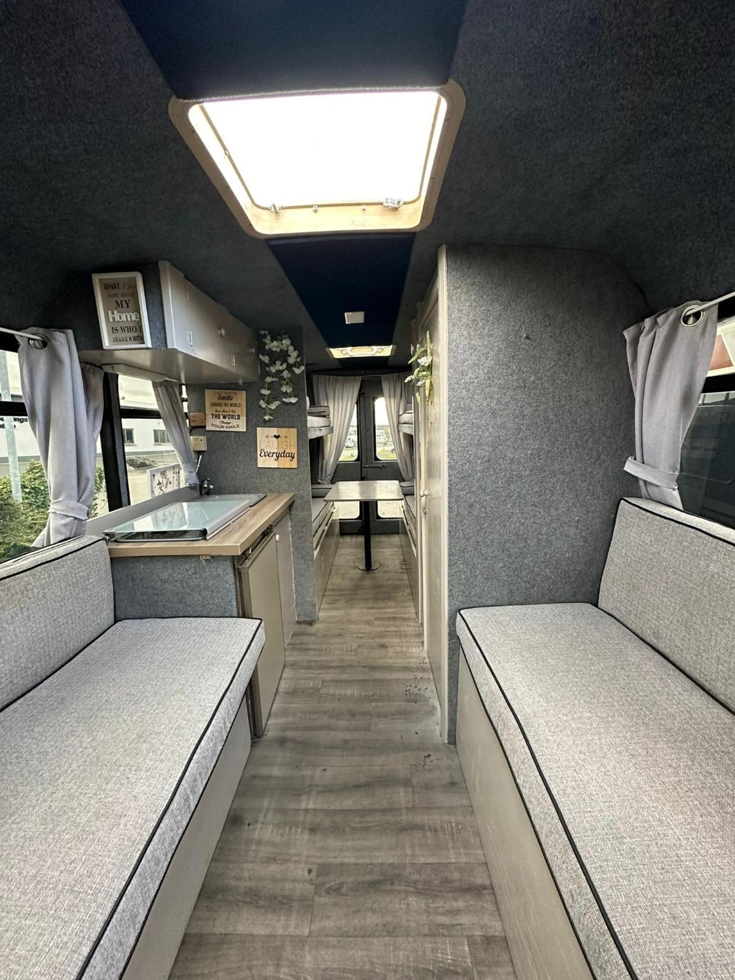 Retro Camper Hire Hotel Dublin Kültér fotó